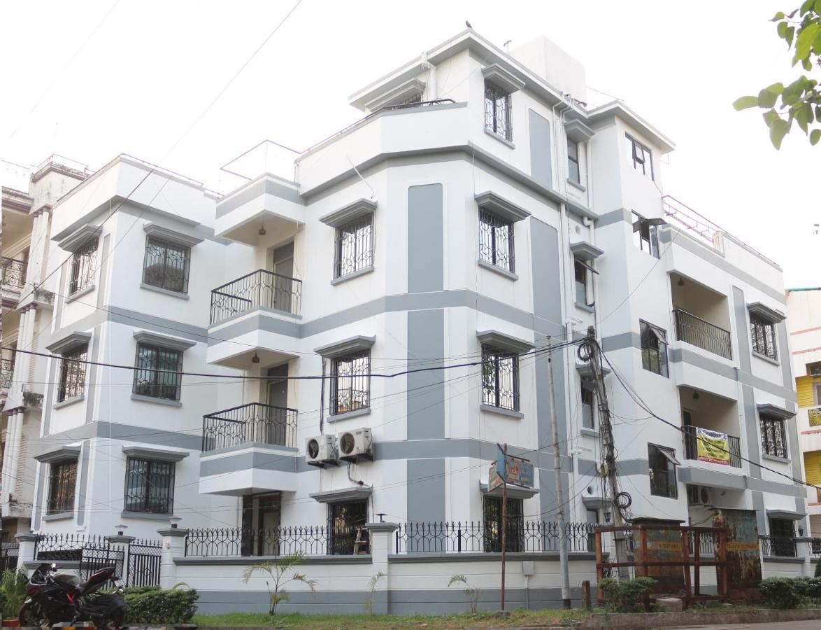 Crossroads Otel Kalküta Dış mekan fotoğraf